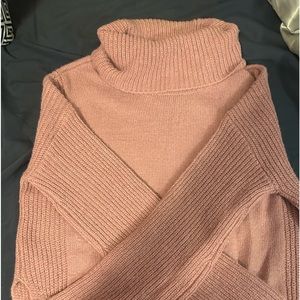 Cute Calvin Klein turtle sweater